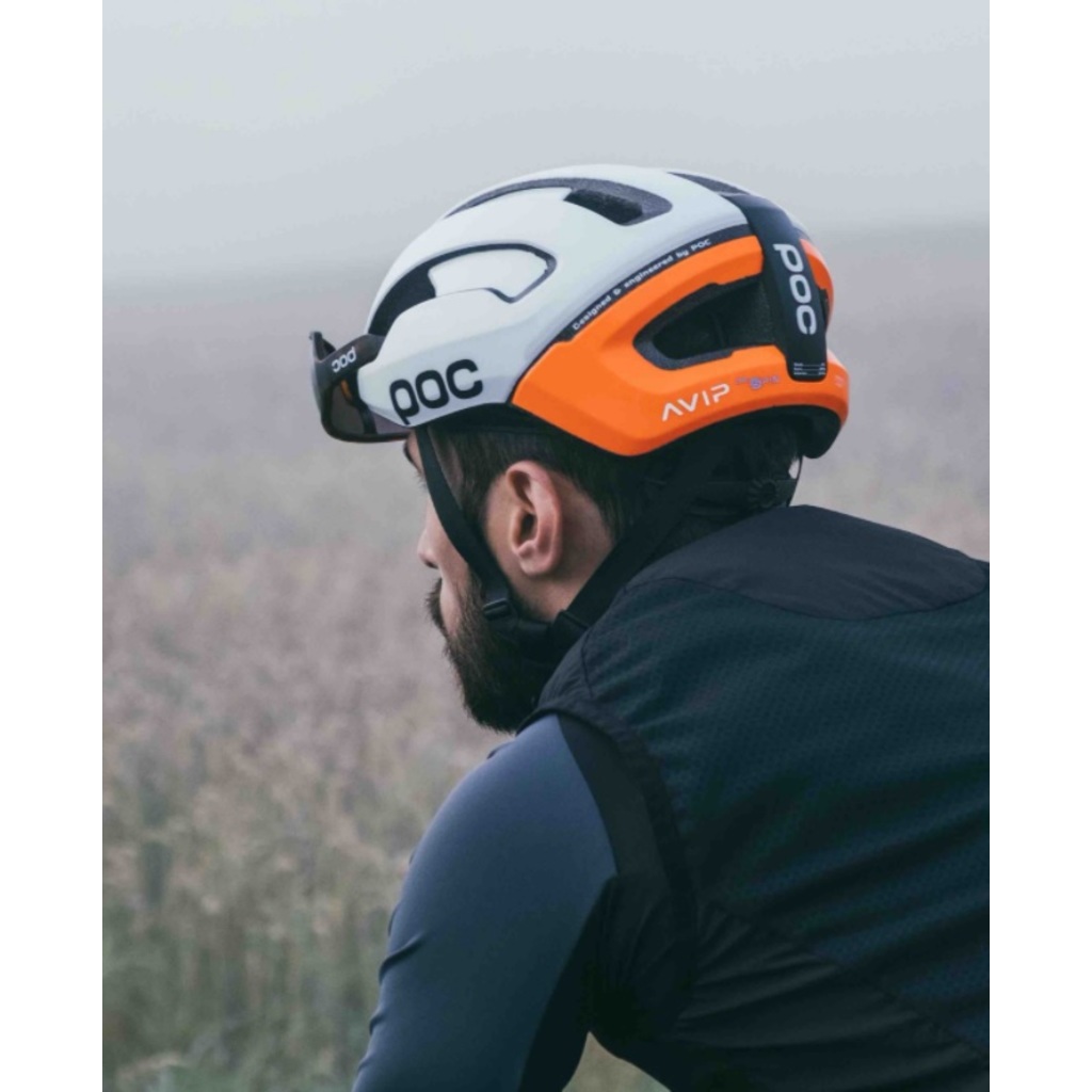 Cyklistické helmy POC Omne Air Spin